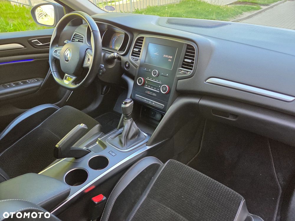 Renault Megane 1.2 Energy TCe Life - 11