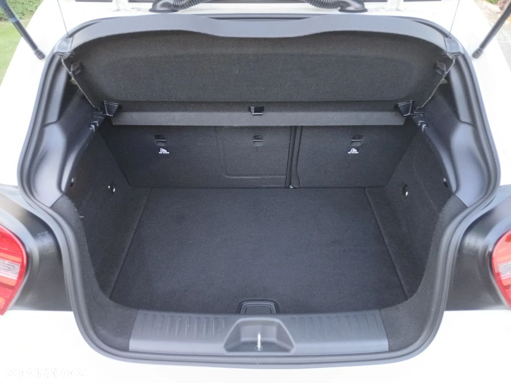 Mercedes-Benz Klasa A 180 BlueEfficiency Edition - 14