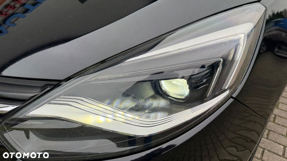 Opel Zafira - 28
