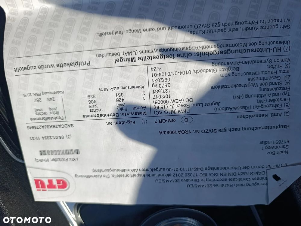 Jaguar F-Pace D300 AWD R-Dynamic SE - 23