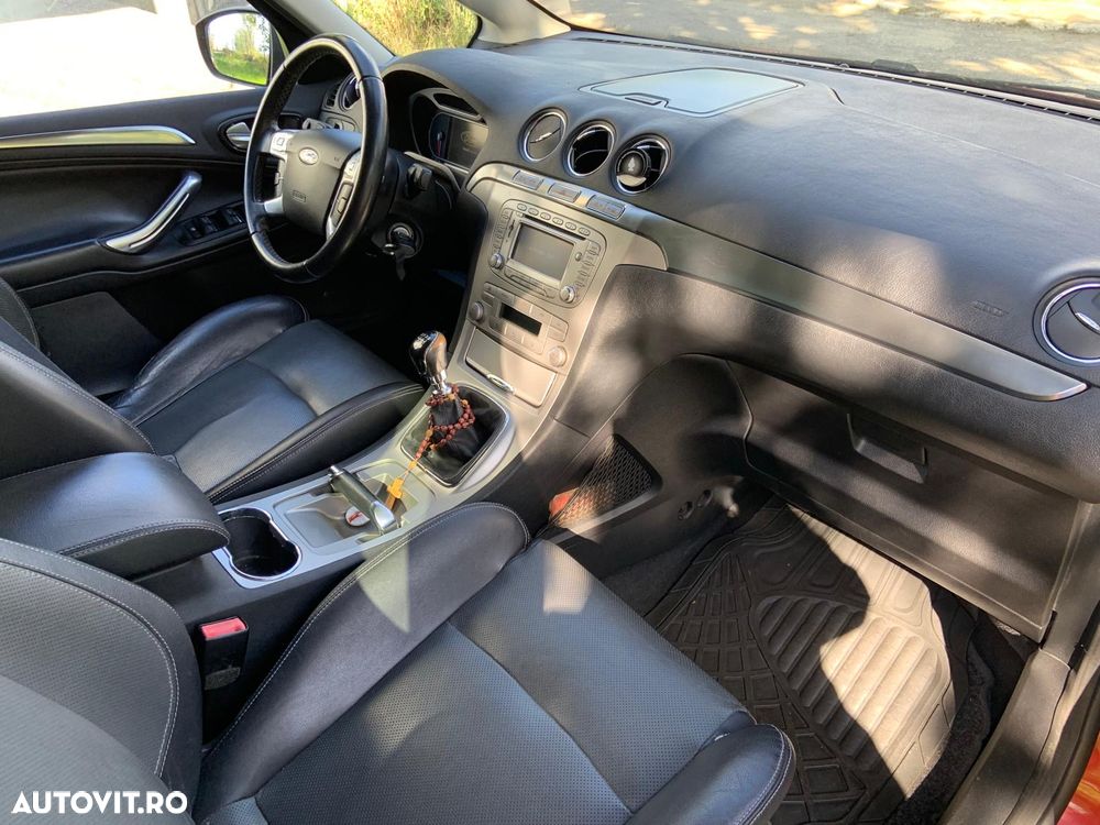 Ford S-Max - 5