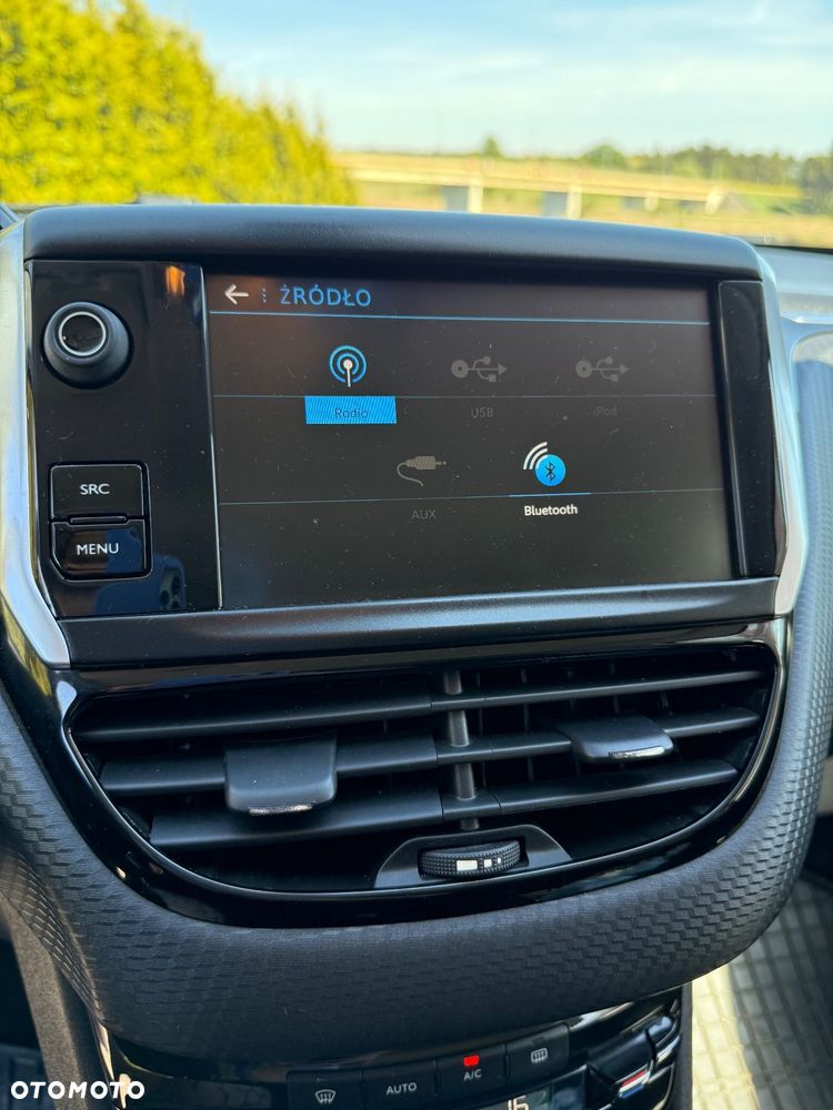 Peugeot 208 PureTech 82 Allure - 7