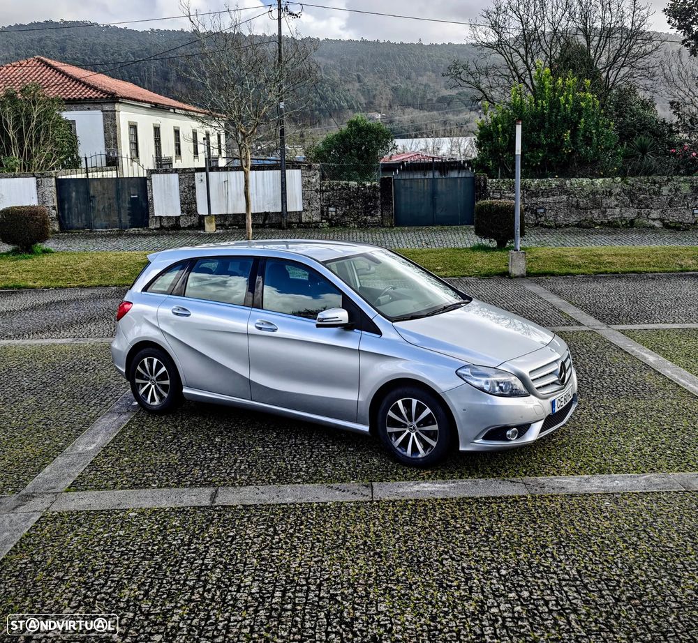 Mercedes-Benz B 180 d AMG Line Aut. - 29