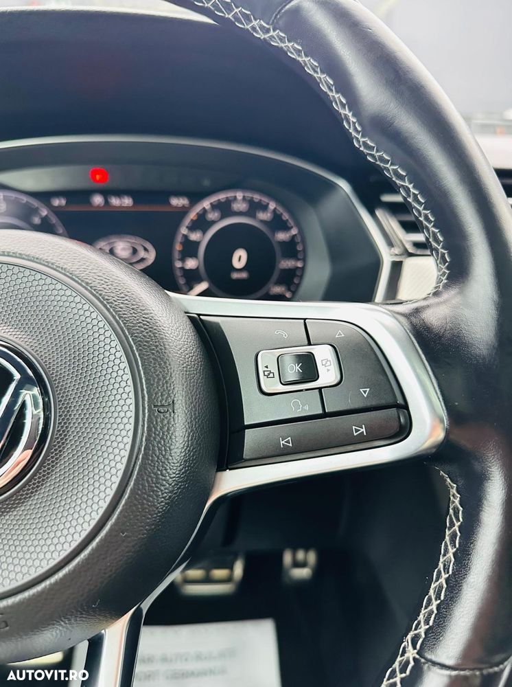 Volkswagen ARTEON 2.0 TDI SCR DSG R-Line - 32