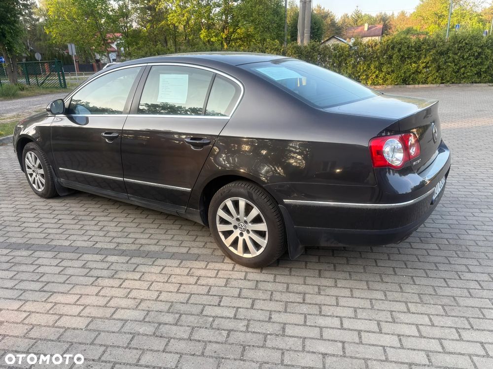 Volkswagen Passat 2.0 TDI Comfortline - 2