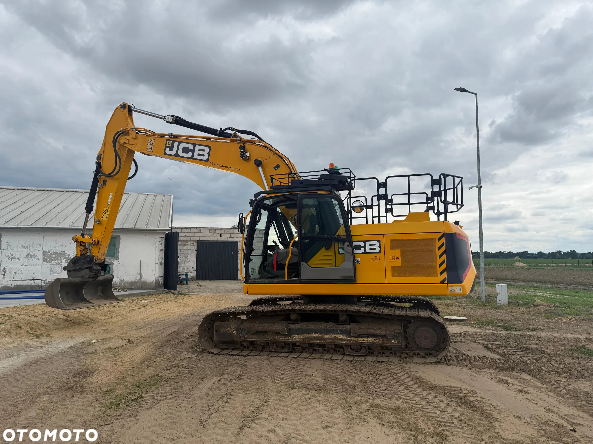 JCB 220 XLC - 3