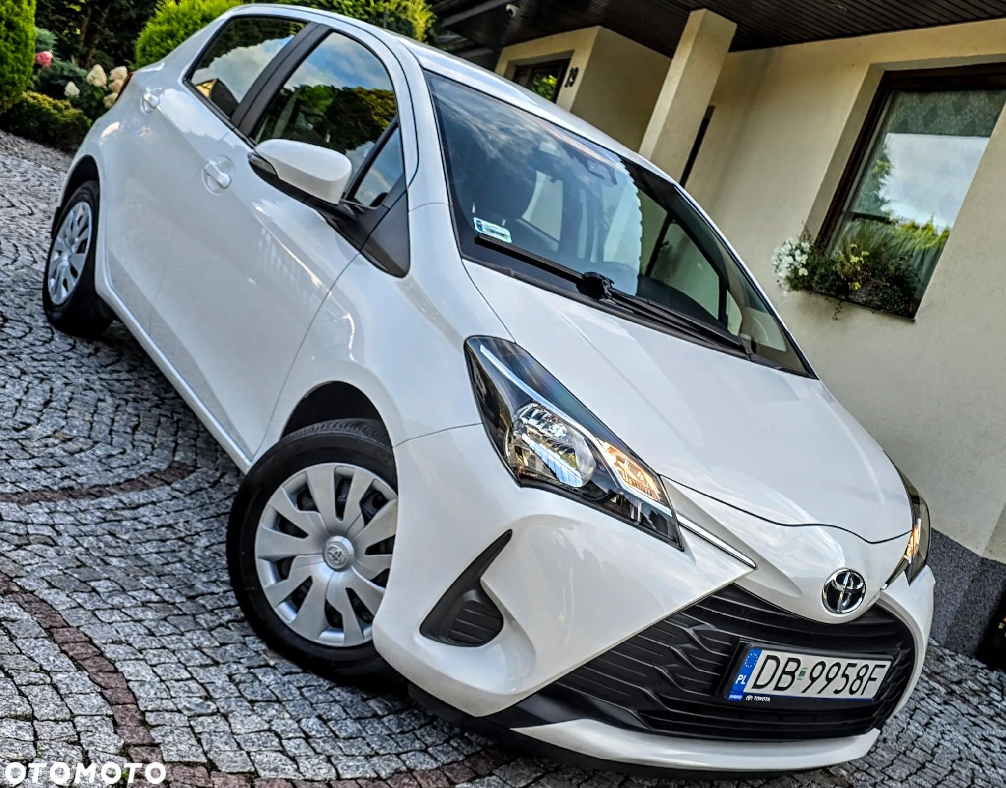 Toyota Yaris 1.0 Life - 1