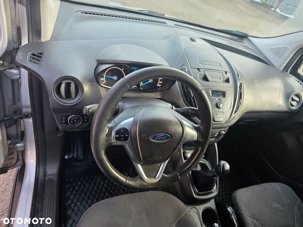 Ford Transit Courier Trend - 13