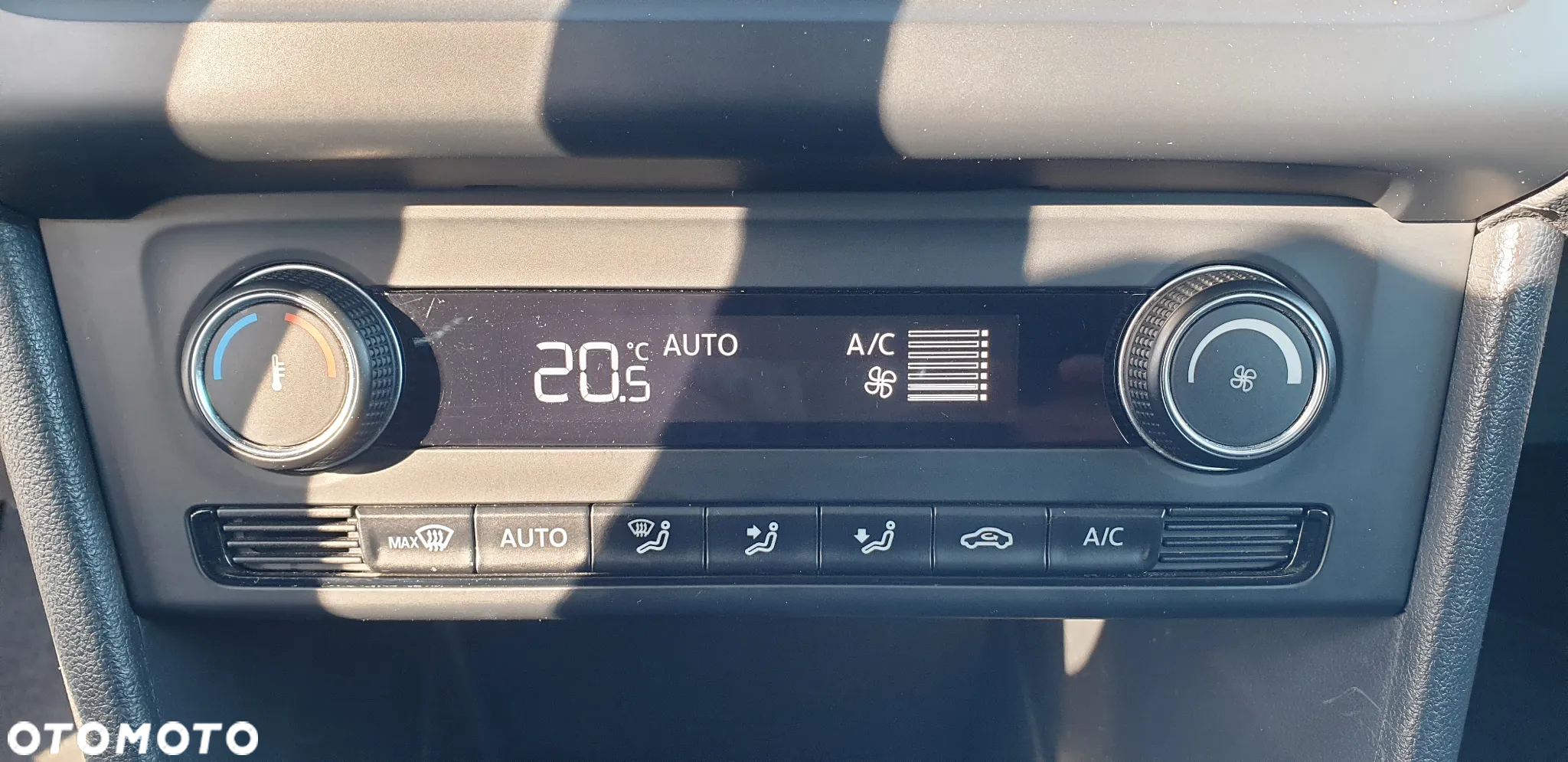 Volkswagen Polo 1.0 Lounge - 30