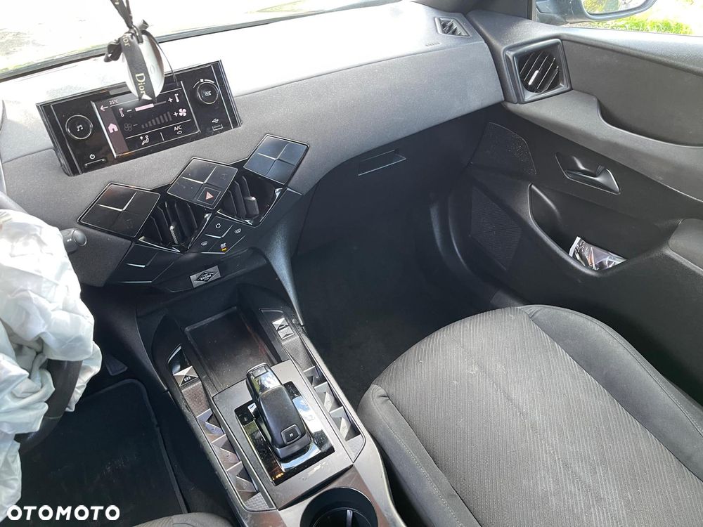 DS Automobiles DS 3 Crossback 1.2 PureTech Chic - 13
