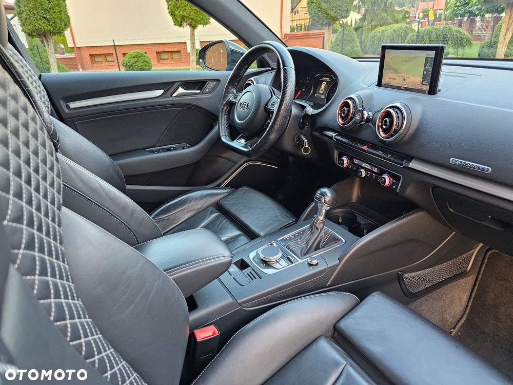 Audi A3 Sportback 2.0 TDI (clean diesel) quattro S tronic S line Sportpaket - 39