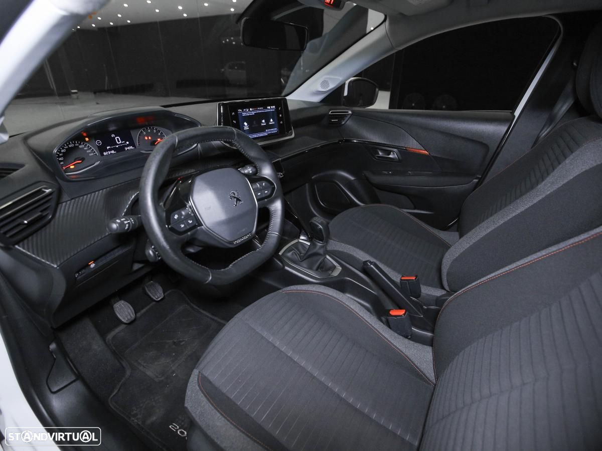 Peugeot 208 1.2 PureTech Active - 6
