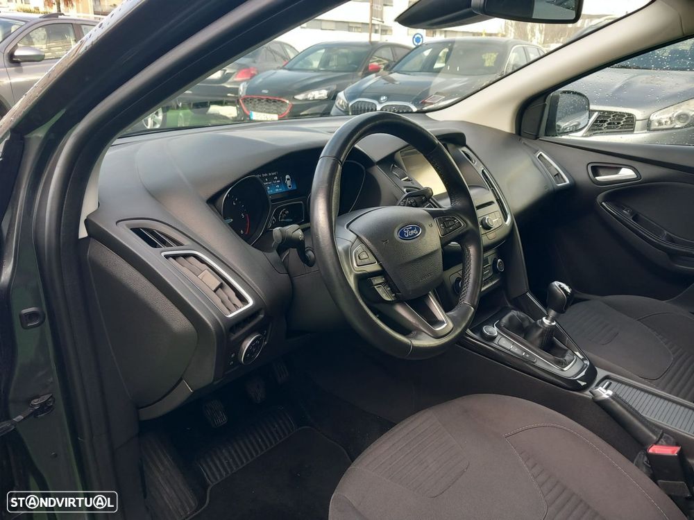 Ford Focus 1.5 TDCi Titanium - 8