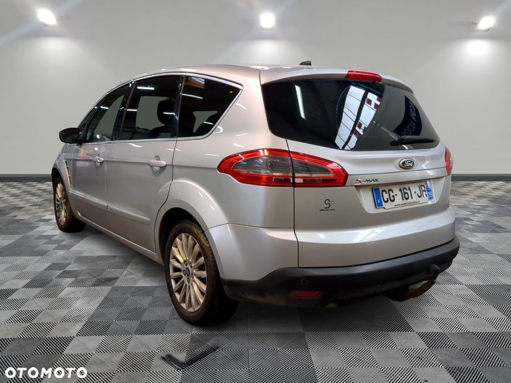 Ford Fiesta 1.0 EcoBoost S&S COOL&CONNECT - 3
