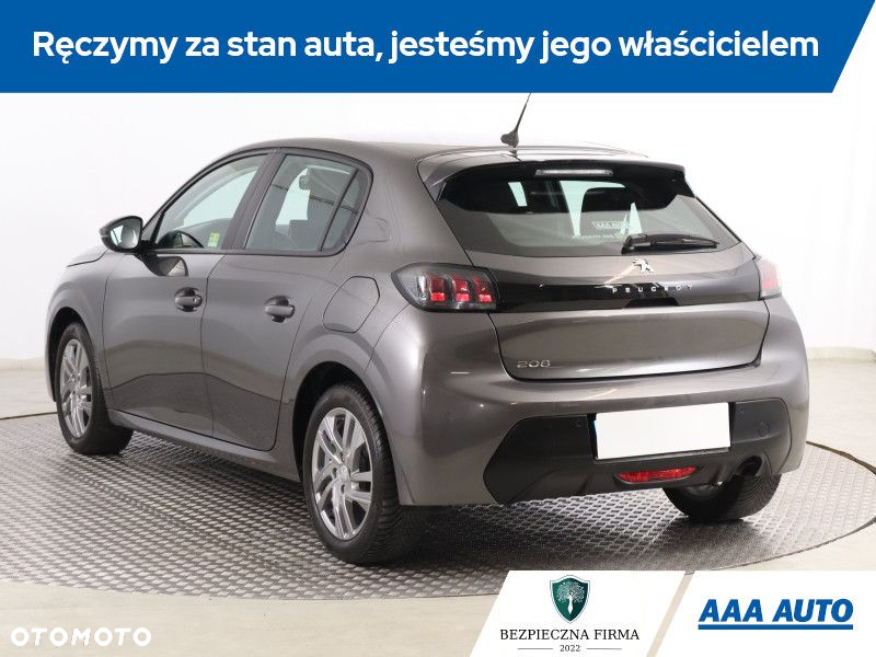 Peugeot 208 - 5