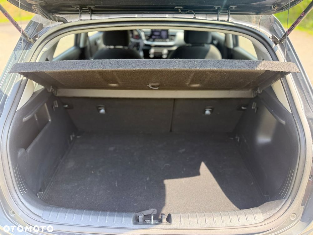 Kia Stonic 1.0 T-GDI 100 OPF DCT7 Edition 7 - 8