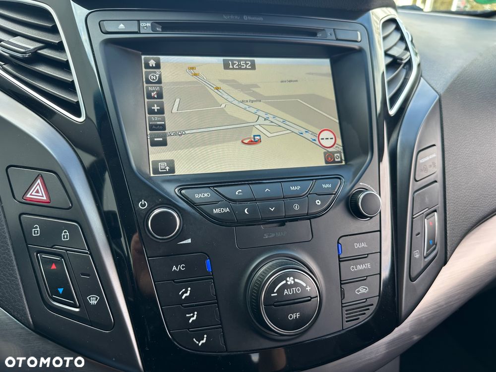 Hyundai i40 Kombi 1.7 CRDi DCT Premium - 18