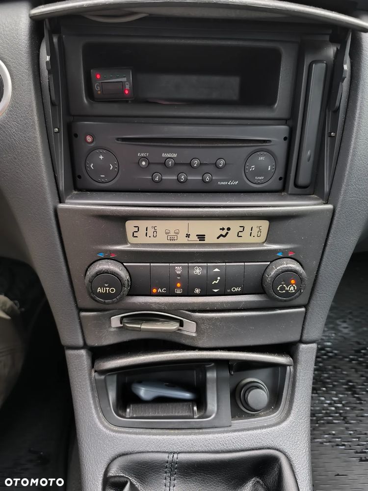 Renault Laguna - 10