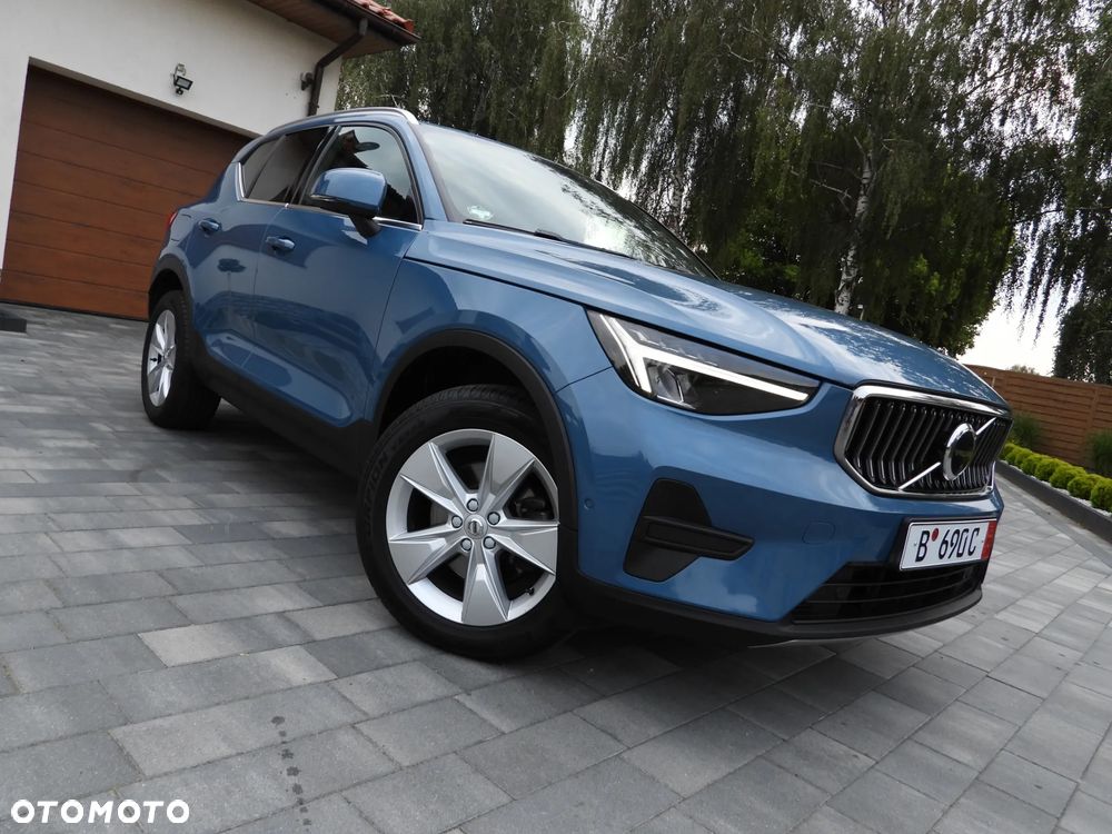 Volvo XC 40 B3 B DKG Plus Bright - 3