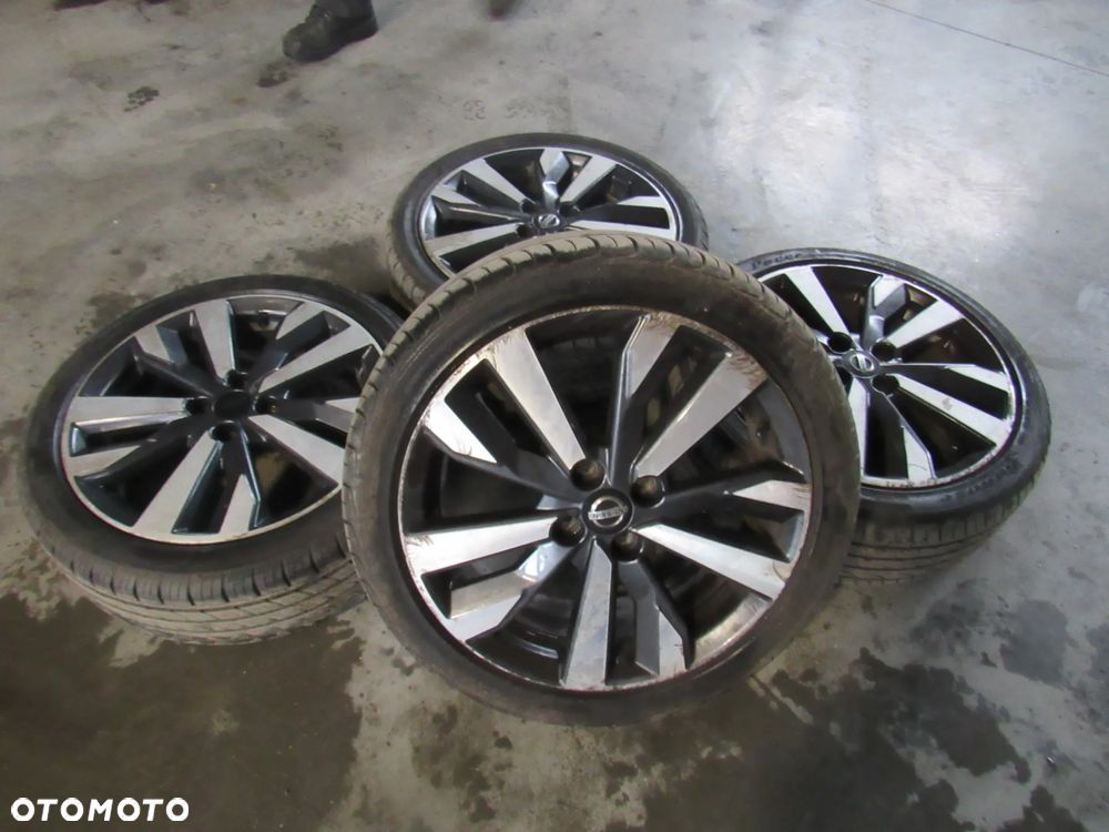 felgi z oponami koła Nissan Micra k14 205/45r17 - 1