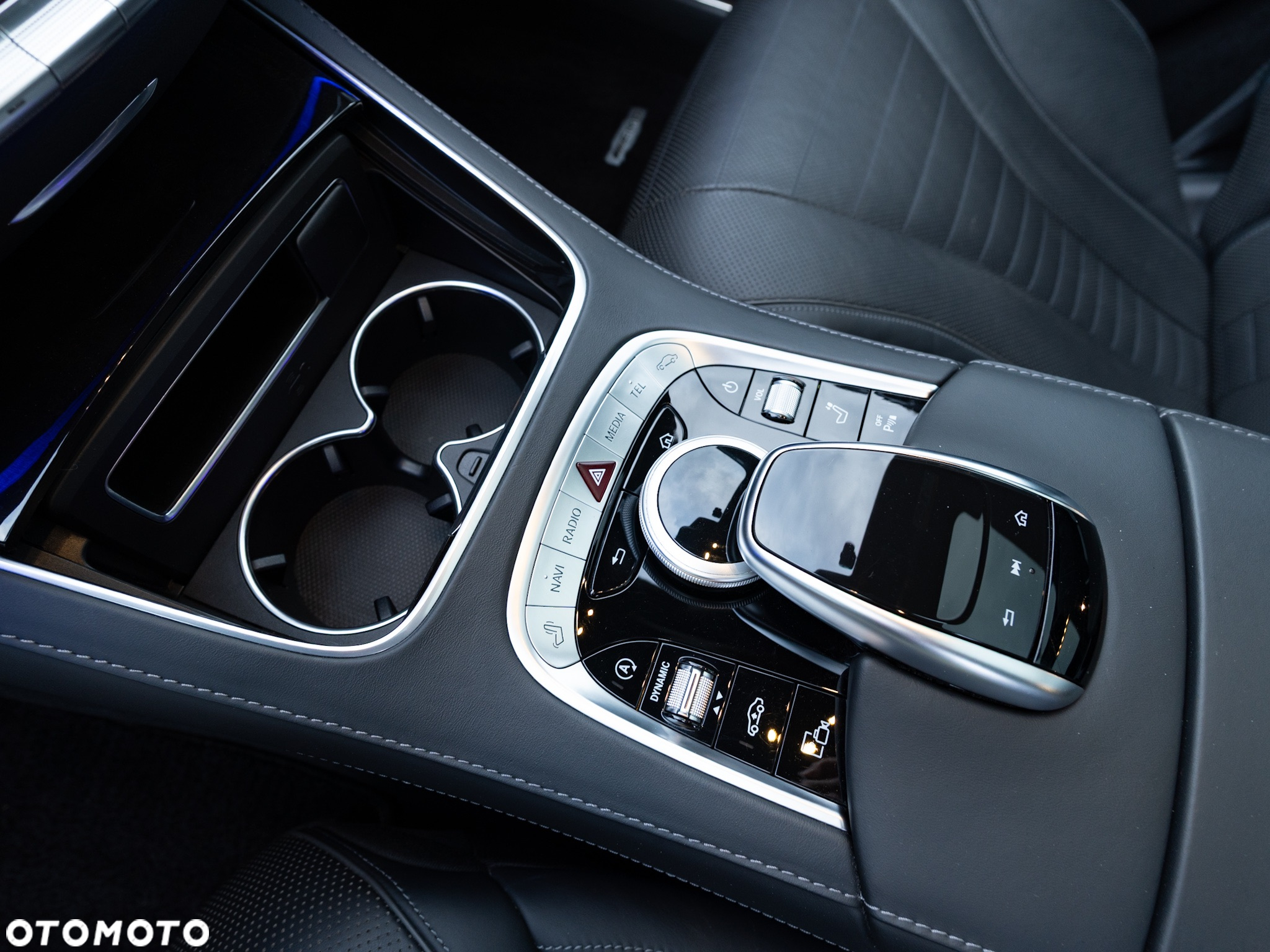 Mercedes-Benz Klasa S 560 4-Matic L 9G-TRONIC - 19