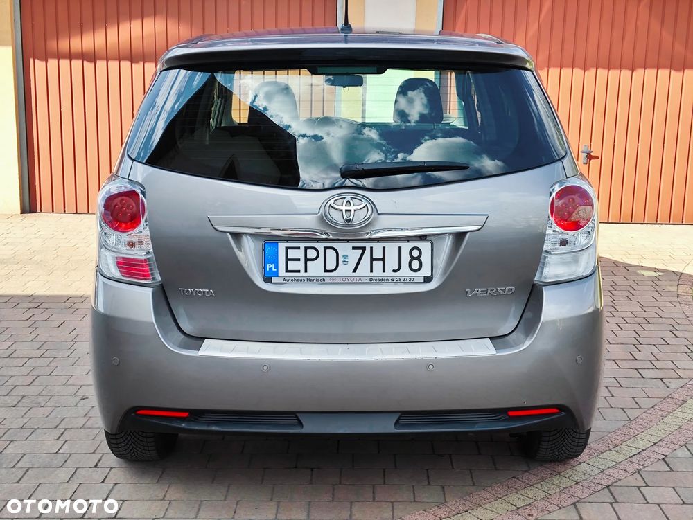Toyota Verso 1.8 Premium EU6 - 15