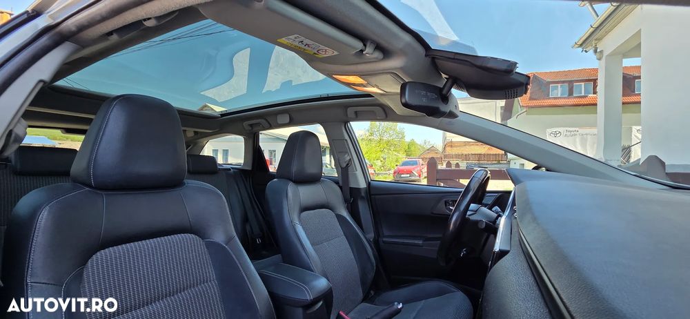 Toyota Auris 1.8 VVT-i Automatik Executive - 21