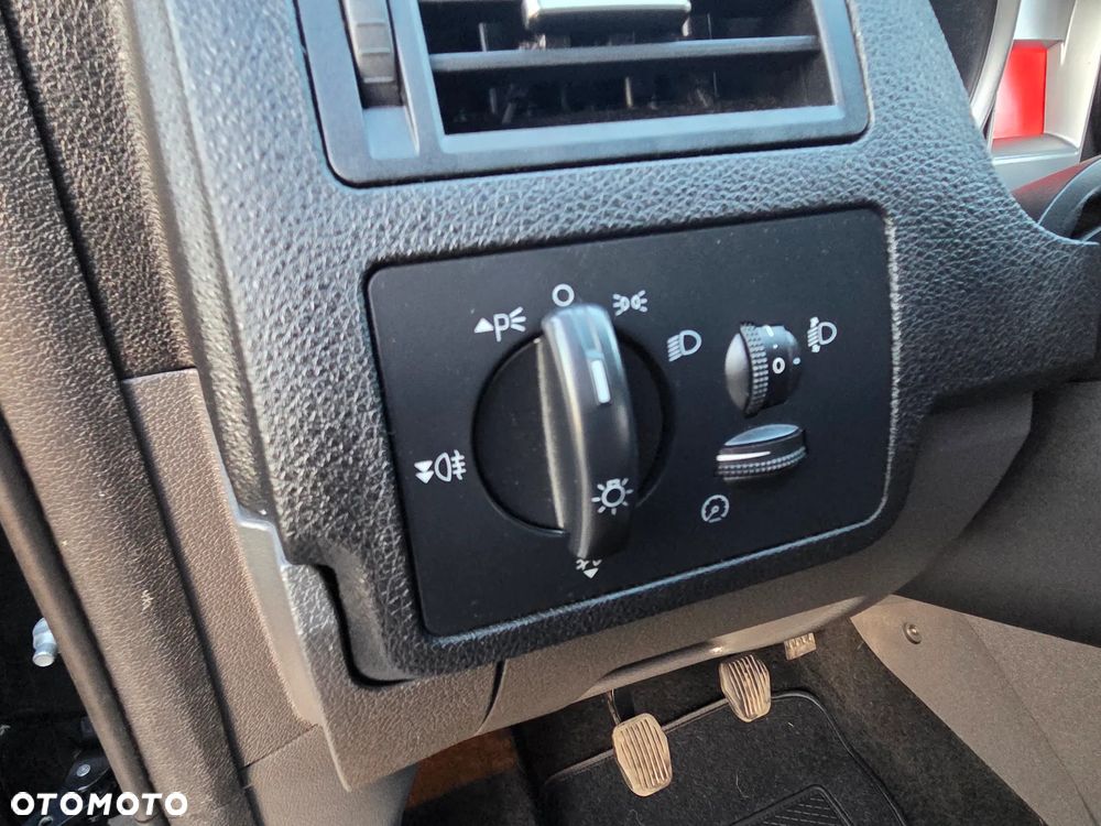 Ford Kuga 2.0 TDCi 4x4 Titanium - 18