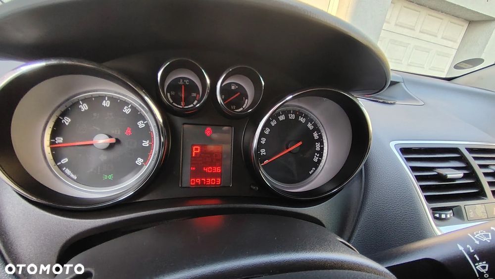 Opel Meriva 1.4 Automatik Innovation - 9