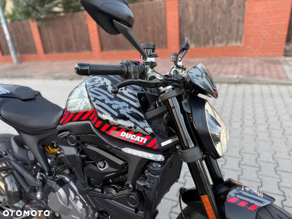 Ducati Monster - 4