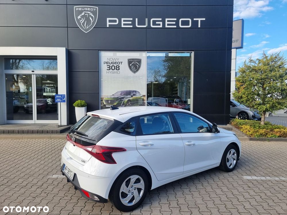 Hyundai i20 1.2 Pure - 11