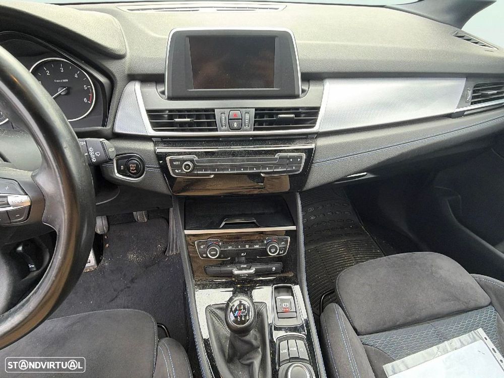 BMW 216 Active Tourer - 9