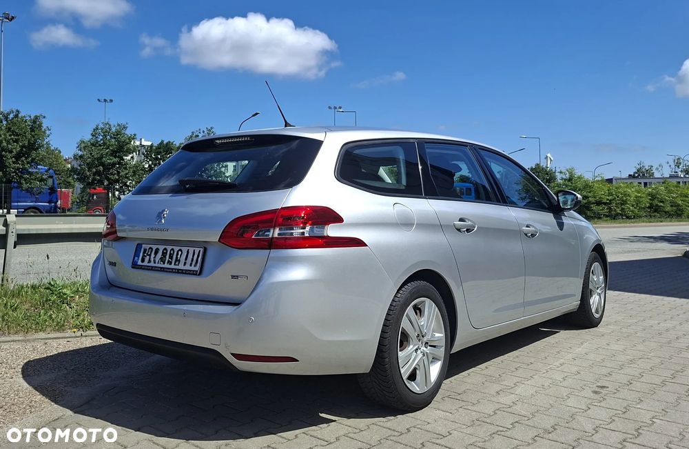 Peugeot 308 1.2 PureTech Active S&S - 13