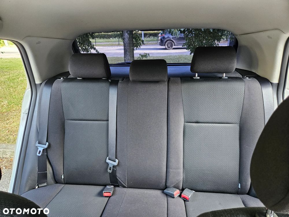 Toyota Corolla 1.4 VVT-i Sol - 10