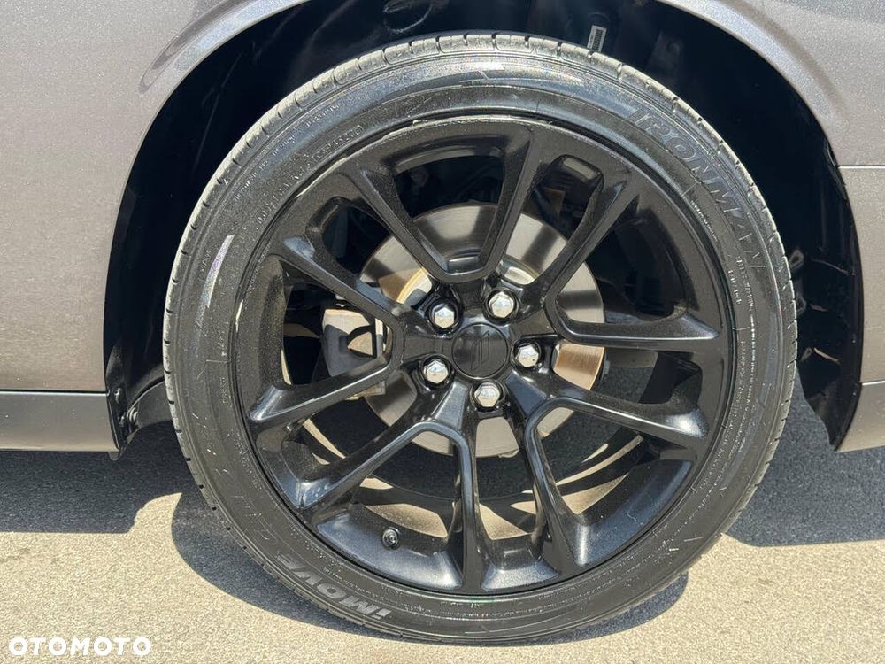 Dodge Challenger 5.7 R/T - 13