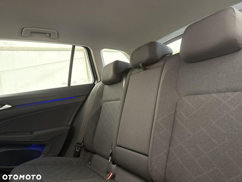 Volkswagen Golf - 19