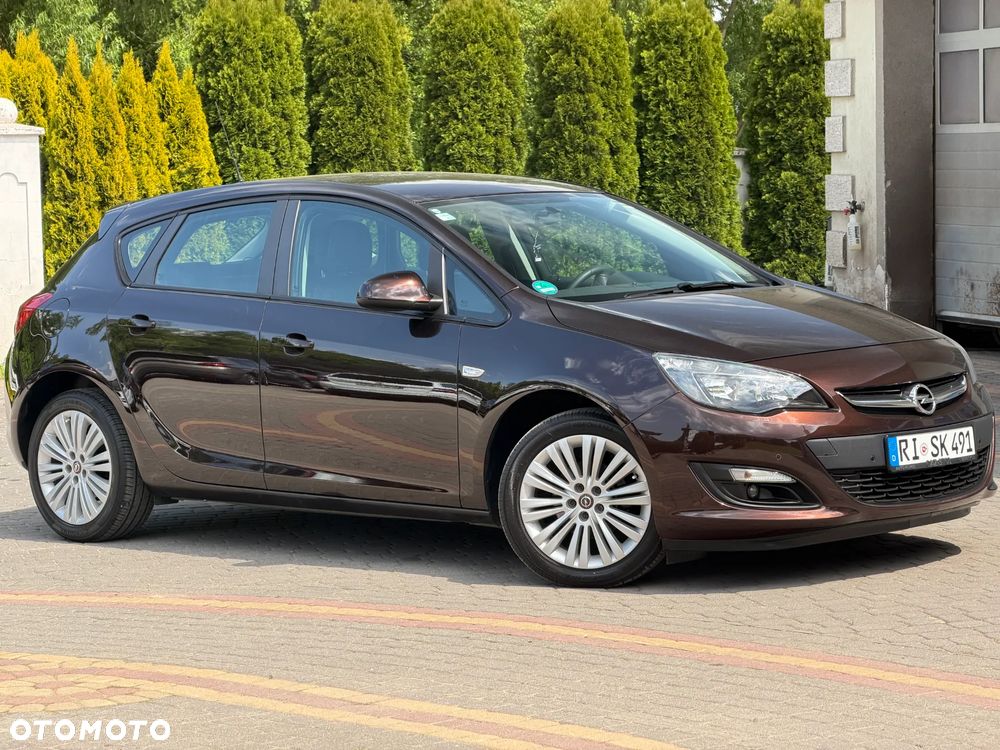 Opel Astra 1.6 Cosmo - 17