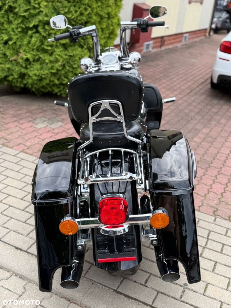 Harley-Davidson Touring Road King - 3