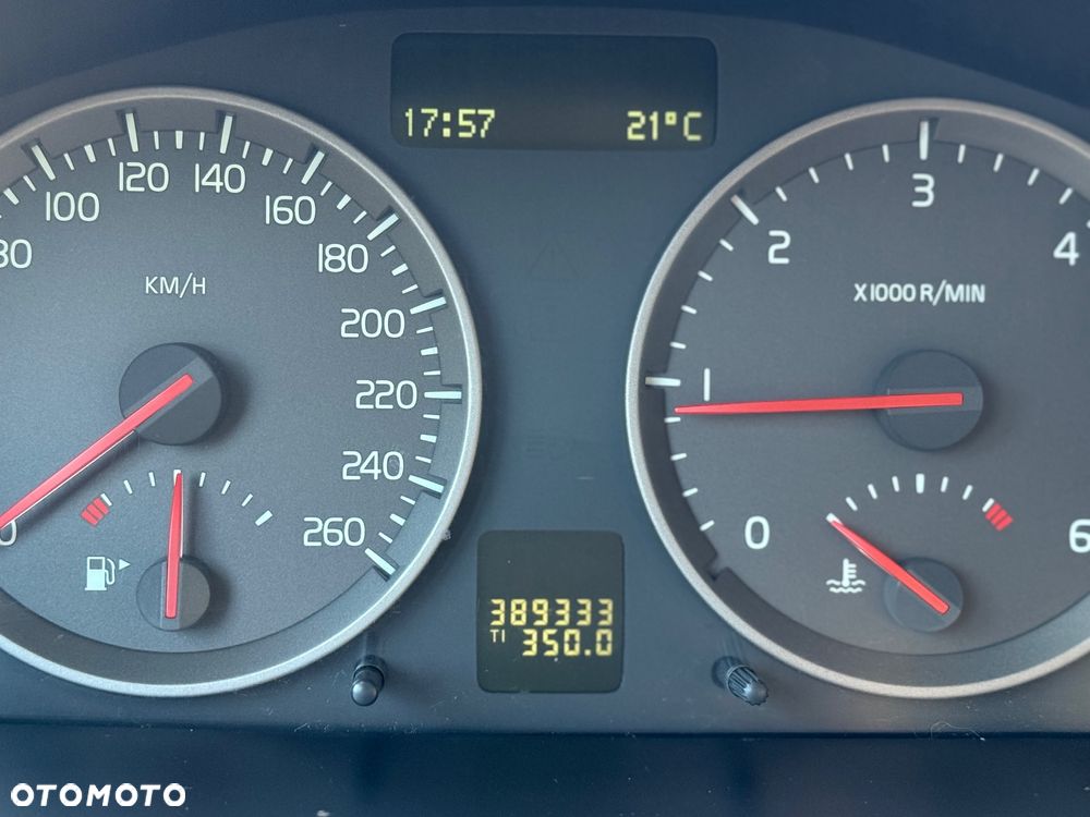 Volvo S40 2.0D Momentum - 5