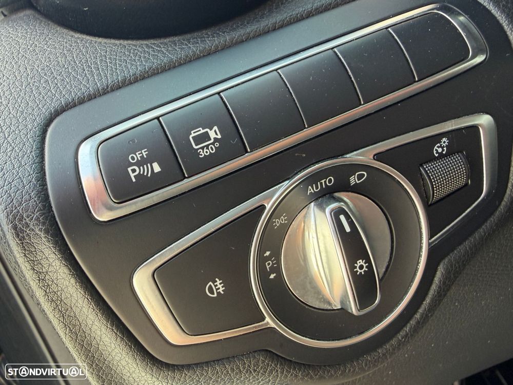 Mercedes-Benz GLC 250 d AMG Line 4-Matic - 16