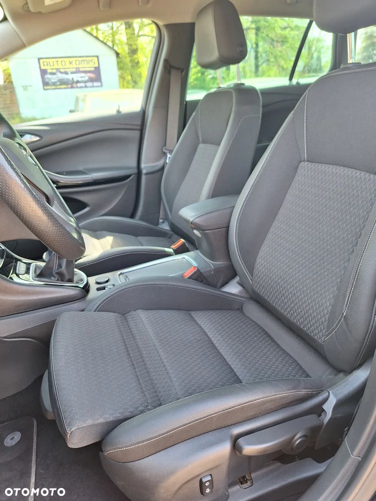 Opel Astra 1.4 Turbo Start/Stop Ultimate - 25