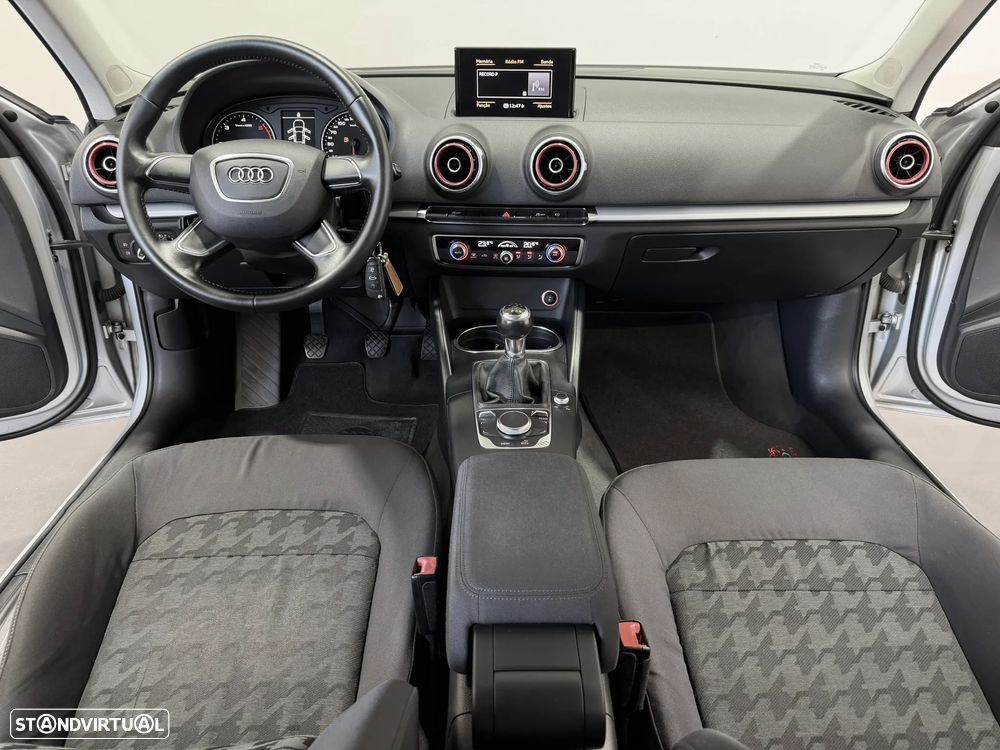 Audi A3 Sportback 1.6 TDI Advance - 20