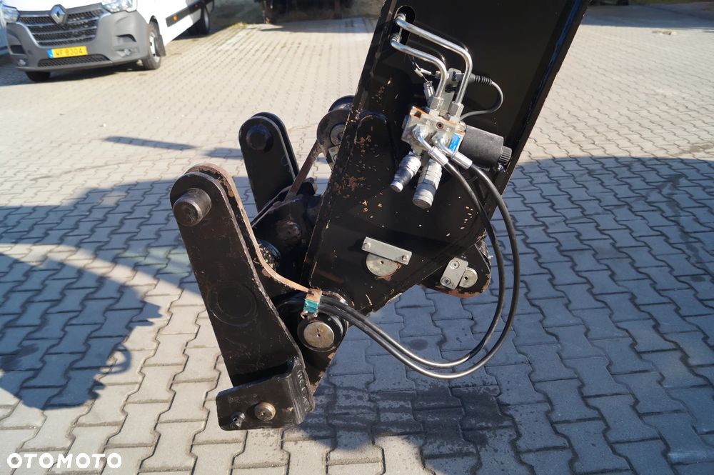 Caterpillar Cat TH 357 D  Ładowarka Teleskopowa - 12