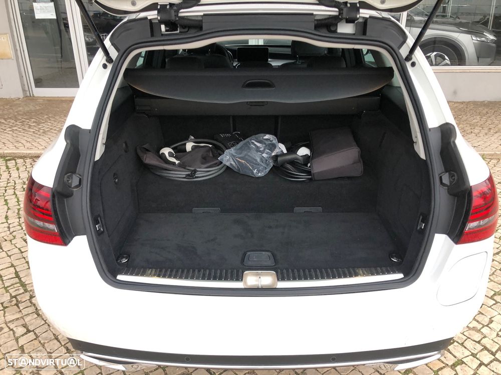 Mercedes-Benz C 300 de Avantgarde - 17