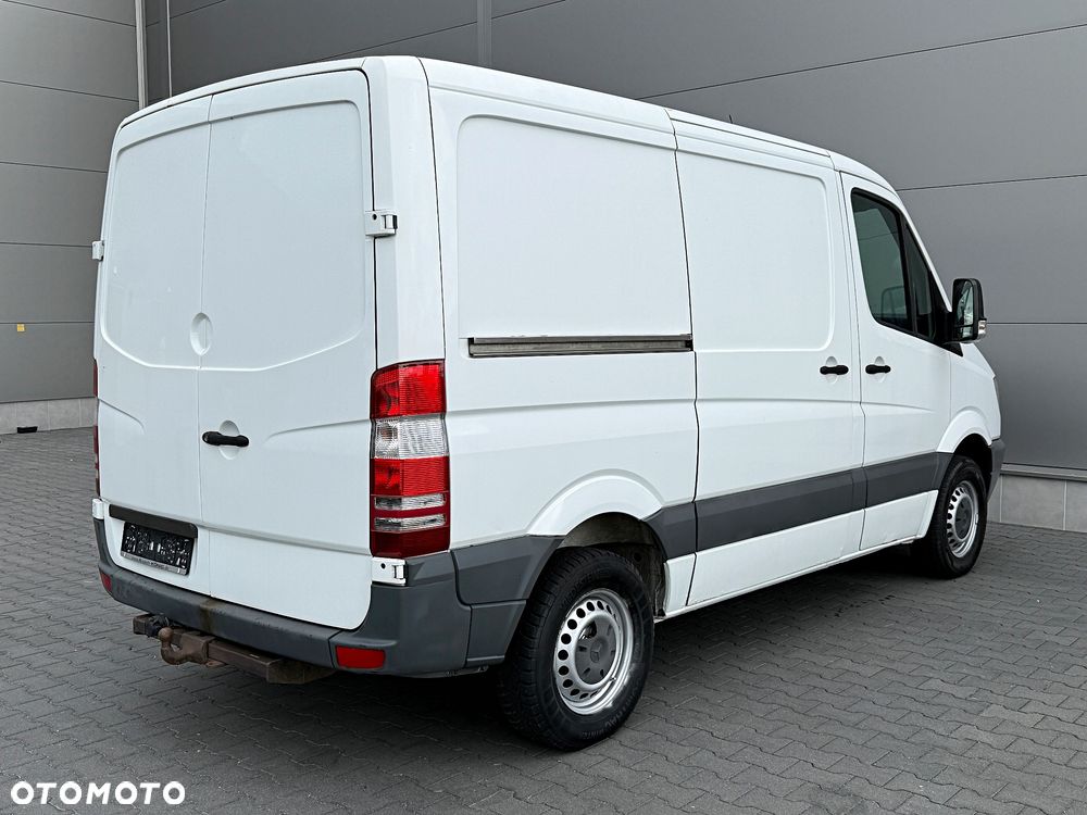 Mercedes-Benz Sprinter - 8