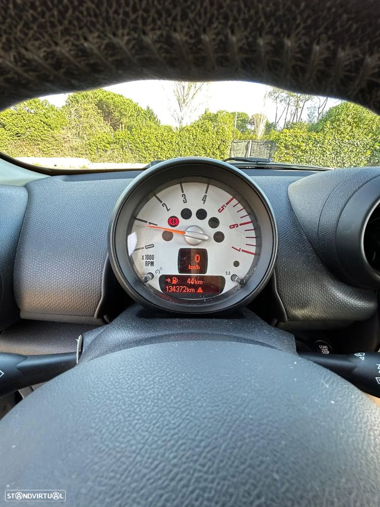 MINI Countryman One D - 9