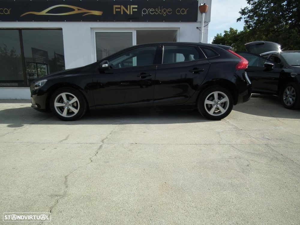 Volvo V40 1.6 D2 Kinetic - 5