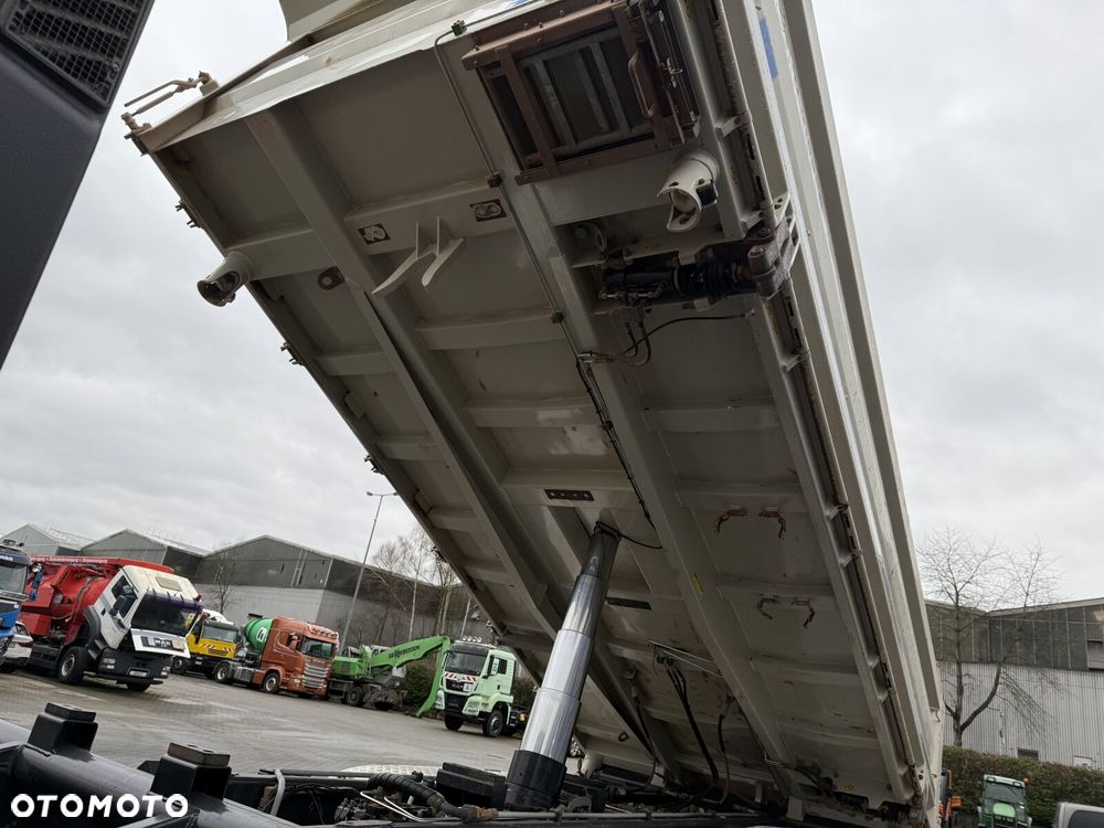 Iveco TRAKKER AD260T50 6x4 WYWROTKA TRÓJSTRONNA Z BORDMATIKIEM - 25