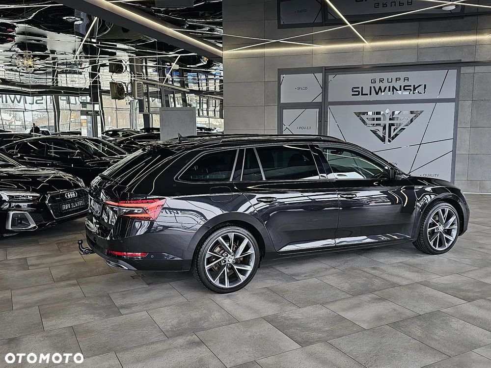 Skoda Superb 2.0 TDI 4x4 DSG Sportline - 10