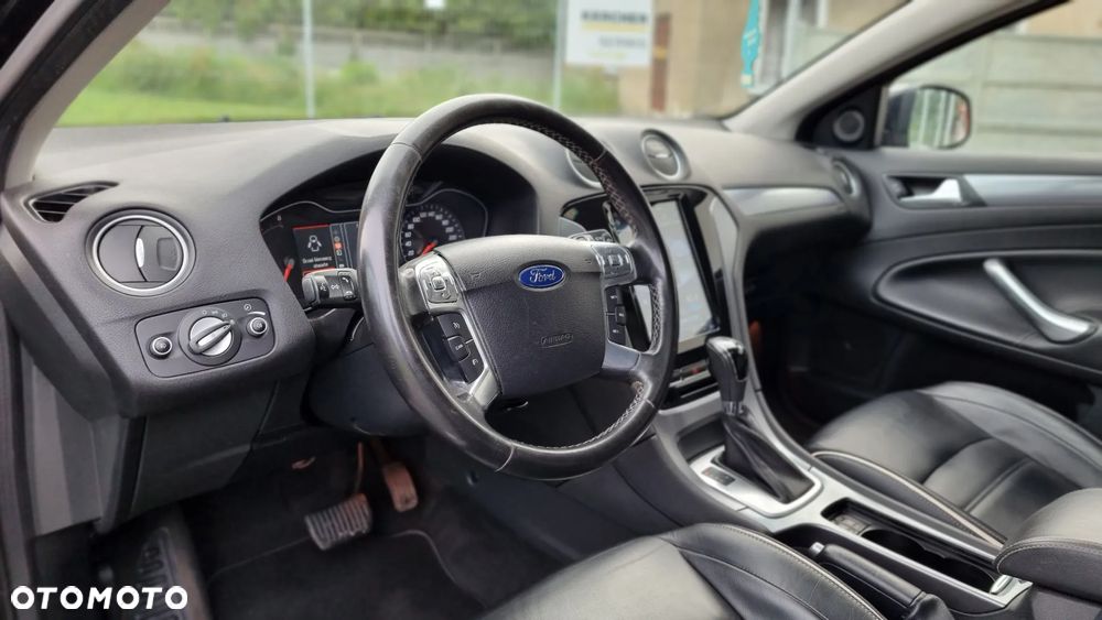 Ford Kuga 2.0 TDCi Titanium - 10